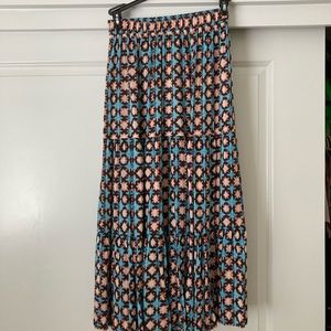 Maxi LOFT skirt size small